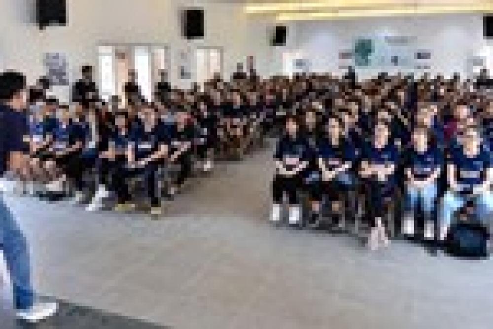 Công dân toàn cầu  Khóa đào tạo đậm chất trải nghiệm của du học sinh ICOEURO
